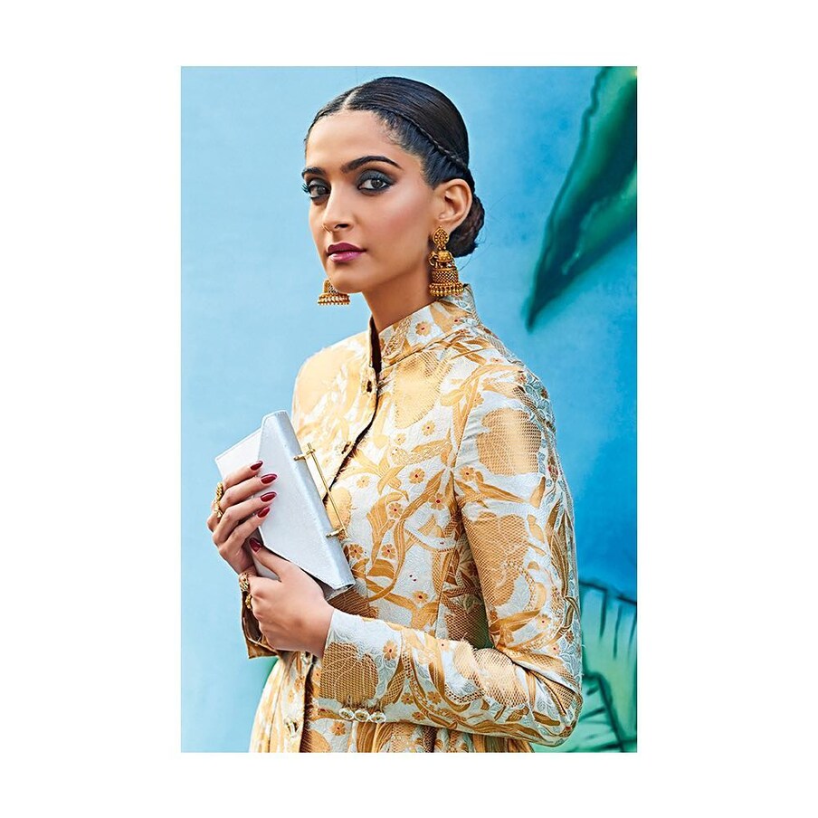  సోనమ్ కపూర్ లేటెస్ట్ ఫోటోస్ Photo : Instagram/sonamkapoor
