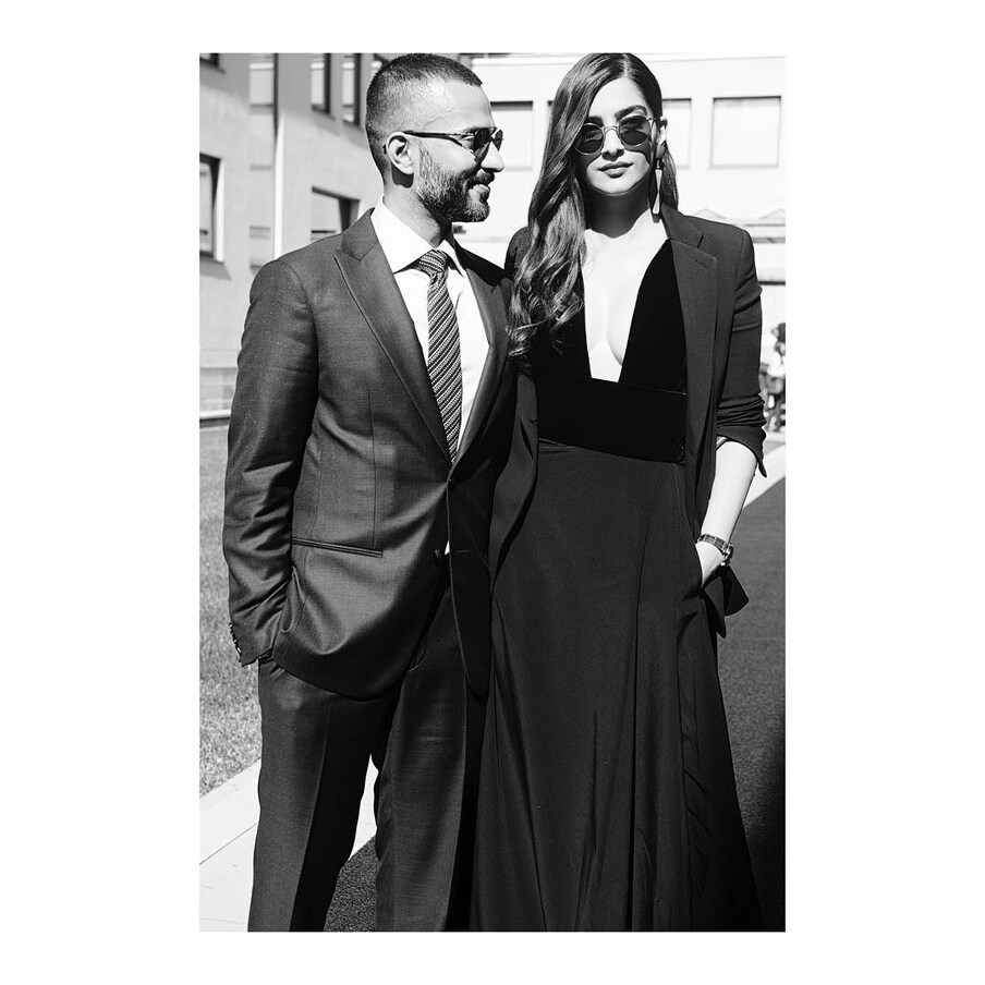  భర్తతో సోనమ్ కపూర్ Photo : Instagram/sonamkapoor