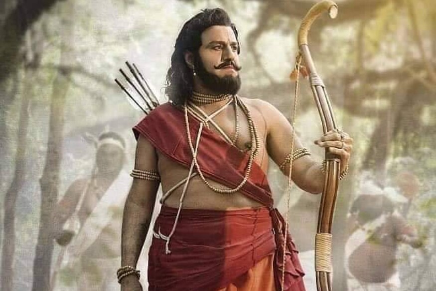Huge Digital Rights for NTR Kathanayakudu and Mahanayakudu.. ఒకప్పుడు రైట్స్ అంటే సినిమాకు ప్రోత్సాహకంగా ఉండేవి. పది రూపాయలు పెట్టినపుడు అందులో ఒక్క రూపాయి రైట్స్ రూపంలో వచ్చేవి. కానీ ఇప్పుడు రోజులు మారిపోయాయి. ఇప్పుడు ఏకంగా రైట్స్ రూపంలోనే సినిమా బడ్జెట్ అంతా వచ్చేస్తుంది. బాలయ్య నిర్మిస్తున్న ఎన్టీఆర్ బయోపిక్ విడుదలకు ముందే సంచలనాలు సృష్టిస్తుంది. ఈ చిత్ర బిజినెస్ చూస్తుంటే ఇప్పుడు కళ్లు బైర్లు గమ్మక మానవు. ntr biopic digital rights,ntr kathanayakudu rights,ntr kathanayakudu digital rights,ntr mahanayakudu rights,ntr biopic record rights,balakrishna ntr biopic digital rights,ntr biopic rights,telugu cinema,ఎన్టీఆర్ కథానాయకుడు,ఎన్టీఆర్ కథానాయకుడు డిజిటల్ రైట్స్,ఎన్టీఆర్ కథానాయకుడు రైట్స్,ఎన్టీఆర్ మహానాయకుడు డిజిటల్ రైట్స్,ఎన్టీఆర్ కథానాయకుడు మహానాయకుడు,బాలకృష్ణ కథానాయకుడు మహానాయకుడు,క్రిష్ ఎన్టీఆర్ బయోపిక్,తెలుగు సినిమా