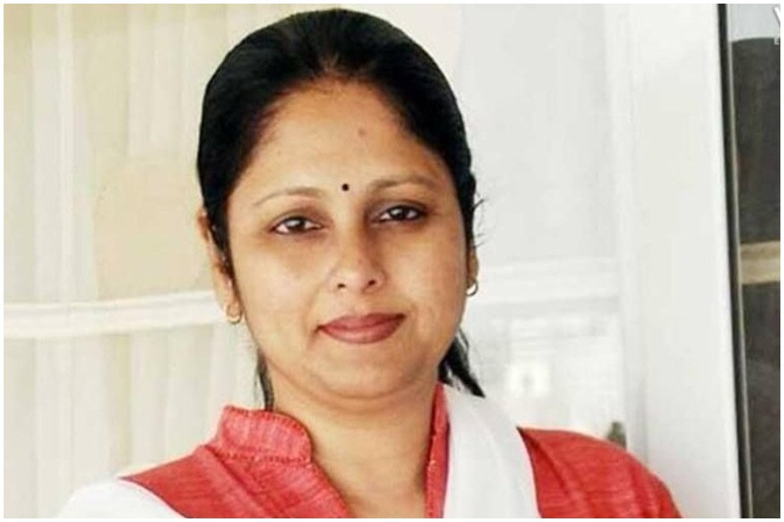 Tollywood Senior Heroin Jayasudha may get andhra pradesh film development corporation chairman after y.s.jagan mohan reddy coming into power in andhra pradesh