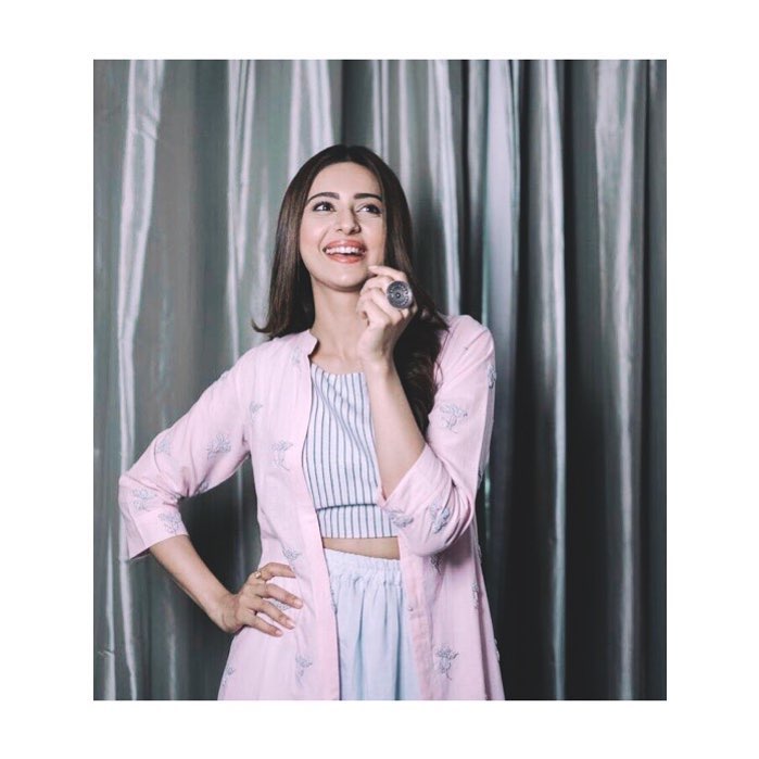 రకుల్ ప్రీత్ సింగ్ లేటెస్ట్ ఫోటోస్ Photo: Instagram/rakulpreet