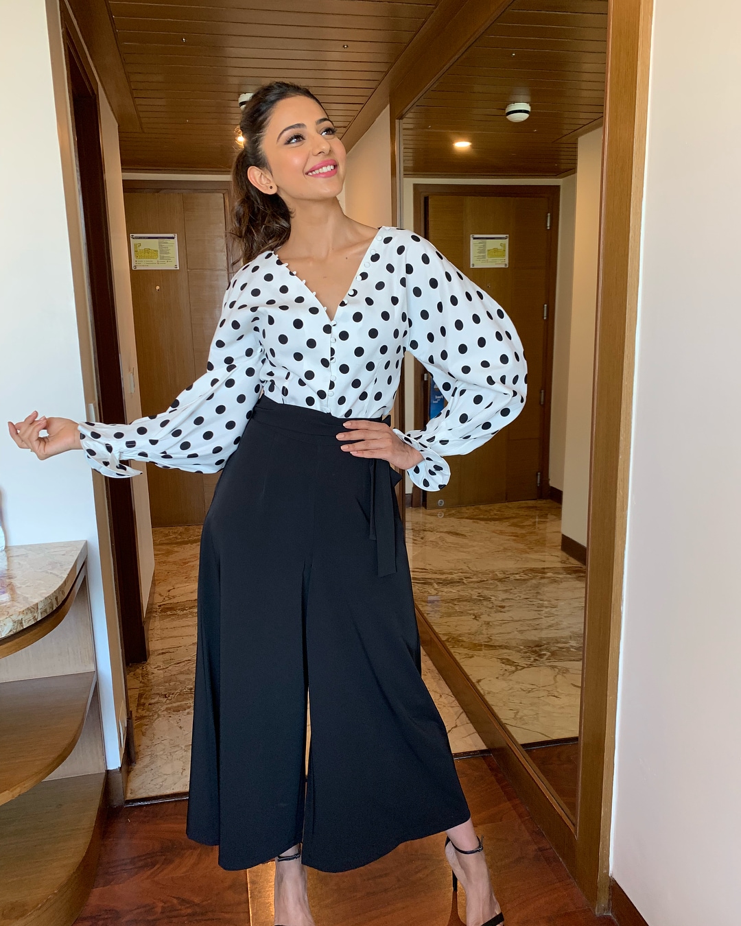 రకుల్ ప్రీత్ సింగ్ లేటెస్ట్ ఫోటోస్ Photo: Instagram/rakulpreet