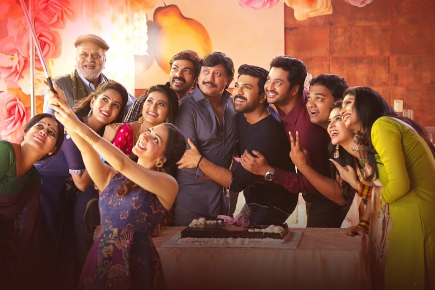 Ram Charan beauty Kiara Advani wants to act in Love Aaj Kal Sequel.. ఎవరిపై అయినా కూడా రూమర్స్ వస్తున్నాయంటే కచ్చితంగా భయపడుతుంటారు. టెన్షన్ పడుతుంటారు.. ముఖ్యంగా హీరోయిన్లు అయితే తమపై ఎప్పుడు ఏ రూమర్ వస్తుందో అని వణికిపోతుంటారు. కానీ అందరూ ఒకేలా ఉండరు కదా.. కొందరు ముద్దుగుమ్మలకు తమపై రూమర్స్ వస్తే ఎంజాయ్ చేయడం అలవాటు. ఇప్పుడు కైరా అద్వానీ కూడా ఇదే టైప్. తనపై రూమర్స్ కావాలంటుంది ఈ ముద్దుగుమ్మ. kiara advani instagram,kiara advani love aaj kal,kiara advani twitter,kiara advani telugu cinema,kiara advani mahesh babu,kiara advani love aaj kal sequel,kiara advani love aaj kal kabir singh,telugu cinema,కైరా అద్వానీ,కైరా అద్వానీ లవ్ ఆజ్ కల్ సీక్వెల్,కైరా అద్వానీ వినయ విధేయ రామ,కైరా అద్వానీ భరత్ అనే నేను,కైరా అద్వానీ కబీర్ సింగ్,కైరా అద్వానీ లవ్ ఆజ్ కల్ సీక్వెల్,తెలుగు సినిమా