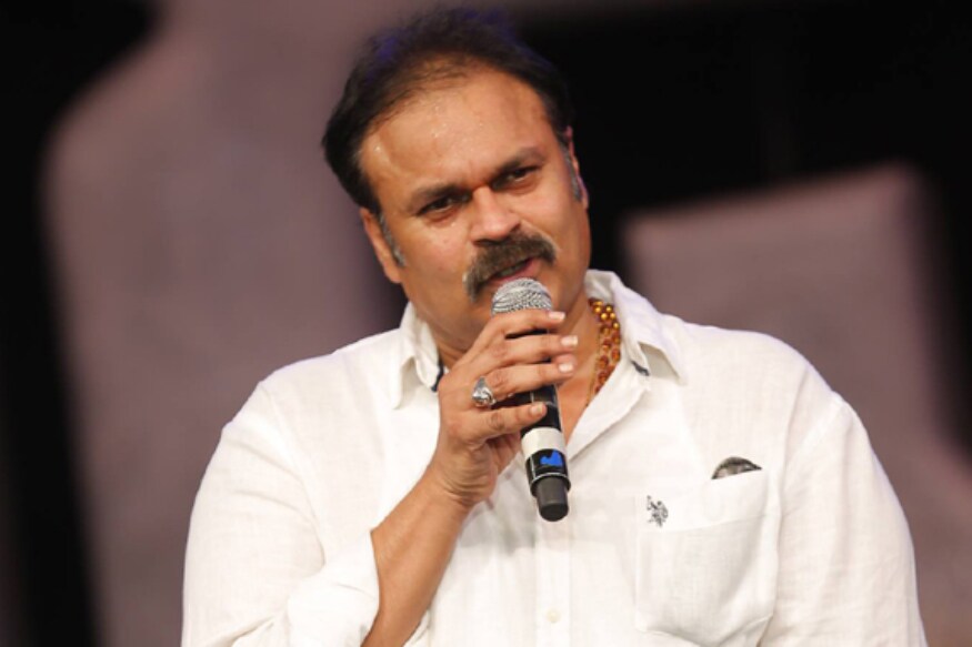 Naga Babu Once Again targeted TDP.. Satires on ABN Channel and Nara Lokesh kp.. ఈ మధ్య కాలంలో నాగబాబు పేరు తలుచుకుంటేనే వివాదాలు నడుచుకుంటూ వస్తున్నాయి. ఇప్పుడు మరోసారి ఇదే చేసాడు ఈయన. ఎప్పుడూ ఏదో పార్టీపై సంచలన వ్యాఖ్యలు చేస్తూనే ఉన్న నాగబాబు.. ఇప్పుడు ఏకంగా ఓ ఛానెల్ అధినేతను టార్గెట్ చేసాడు. naga babu nara lokesh,naga babu abn radhakrishna,naga babu youtube channel,naga babu nara chandrababu naidu,naga babu ys jaganmohan reddy,naga babu satires on ys jagan and chandrababu naidu,naga babu balakrishna,naga babu Telugu Desam Party,naga babu targeted Telugu Desam Party,telugu cinema,naga babu targeted tdp,నాగబాబు,నాగబాబు ఏబిఎన్ రాధాకృష్ణ,నాగబాబు చంద్రబాబునాయుడు జగన్,నాగబాబు తెలుగుదేశం,నాగబాబు నారా లోకేష్,నాగబాబు బాలయ్య,తెలుగు సినిమా