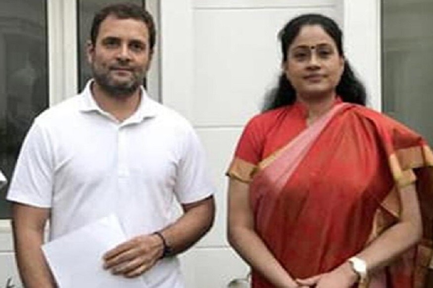 veteran actress vijayashanti, heroin vijayashanti, lady superstar vijayashanti, congress leader vijayashanti, ex mp vijayashanti, vijayashanti with kcr, kcr vijayashanti, vijayashanti chiranjeevi, chiranjeevi vijayashanti, హీరోయిన్ విజయశాంతి, నటి విజయశాంతి, లేడీ సూపర్ స్టార్ విజయశాంతి, కాంగ్రెస్ నేత విజయశాంతి, కాంగ్రెస్ స్టార్ క్యాంపెయినర్ విజయశాంతి, మాజీ ఎంపీ విజయశాంతి, తల్లి తెలంగాణ పార్టీ విజయశాంతి, కేసీఆర్తో విజయశాంతి, కేసీఆర్ విజయశాంతి, విజయశాంతి చిరంజీవి