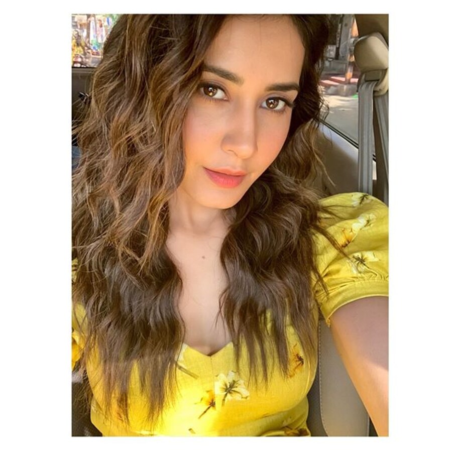  రాశీఖన్నా లేటెస్ట్ ఫోటోస్ Photo: Instagram/raashikhannaoffl
