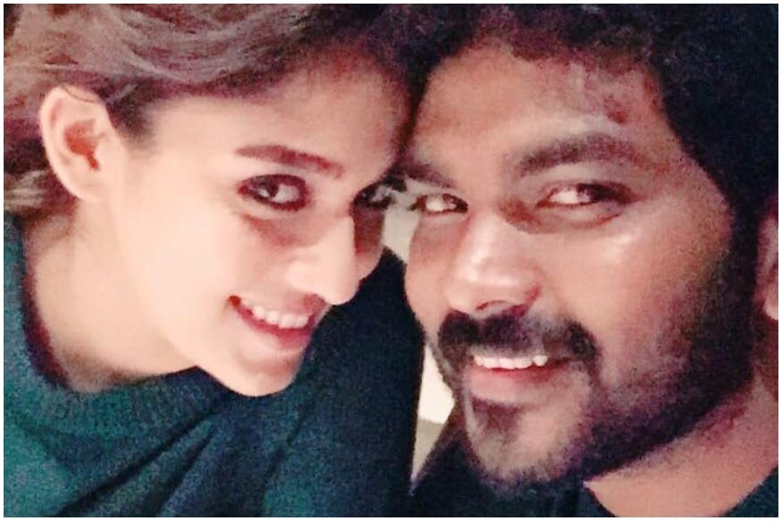 Nayanthara kissed his Boy Friend Vignesh Shivan and celebrates valentine day pk.. అవును.. హీరోయిన్గా ఎంత బిజీగా ఉన్నా కూడా తన ప్రియుడితో గడపాల్సిన సమయాన్ని మాత్రం వదిలిపెట్టదు నయనతార. ఎంత బిజీగా ఉన్నా కూడా తన పర్సనల్ టైమ్ మాత్రం ఆయనకు ఇస్తూనే ఉంటుంది. పెళ్లికి దూరంగా ఉన్నా కూడా ప్రేమకు మాత్రం ఎప్పుడూ దూరం కాలేదు నయన్. nayanthara instagram,Nayanthara Vignesh Shivan valentine day,nayanthara vignesh shivan,nayanthara vignesh shivan kissing photos,nayanthara kiss to vignesh shivan,nayanthara marriage,nayanthara vignesh shivan relationship,nayanthara vignesh shivan instagram,nayanthara twitter,nayanthara marriage,nayanthara marriage photos,nayanthara marriage news,telugu cinema,nayanthara sye raa movie,telugu cinema,నయనతార,విఘ్నేష్ శివన్కు ముద్దు పెడుతున్న నయనతార,,నయనతార పెళ్లి,నయనతార విఘ్నేష్ శివన్,నయనతార పెళ్లి విఘ్నేష్ శివన్,నయనతార సైరా,తెలుగు సినిమా