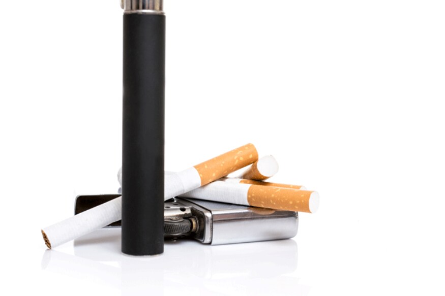 e cigarettes, heart attacks, Health, e cigarettes side effects, e cigarette online, e cigarette cost, heart attack, tobacco, vapers, vapers control, e cigarette india, ఈ సిగరెట్లు, స్మోకింగ్, పొగ తాగుట, కేన్సర్, గుండె నొప్పి, హార్ట్ ఎటాక్