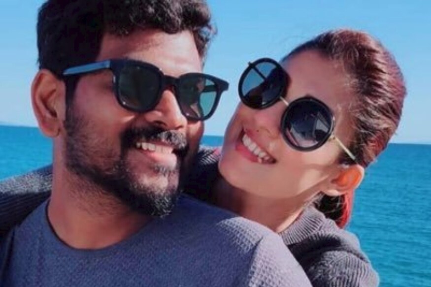 Nayanthara kissed his Boy Friend Vignesh Shivan and celebrates valentine day pk.. అవును.. హీరోయిన్గా ఎంత బిజీగా ఉన్నా కూడా తన ప్రియుడితో గడపాల్సిన సమయాన్ని మాత్రం వదిలిపెట్టదు నయనతార. ఎంత బిజీగా ఉన్నా కూడా తన పర్సనల్ టైమ్ మాత్రం ఆయనకు ఇస్తూనే ఉంటుంది. పెళ్లికి దూరంగా ఉన్నా కూడా ప్రేమకు మాత్రం ఎప్పుడూ దూరం కాలేదు నయన్. nayanthara instagram,Nayanthara Vignesh Shivan valentine day,nayanthara vignesh shivan,nayanthara vignesh shivan kissing photos,nayanthara kiss to vignesh shivan,nayanthara marriage,nayanthara vignesh shivan relationship,nayanthara vignesh shivan instagram,nayanthara twitter,nayanthara marriage,nayanthara marriage photos,nayanthara marriage news,telugu cinema,nayanthara sye raa movie,telugu cinema,నయనతార,విఘ్నేష్ శివన్కు ముద్దు పెడుతున్న నయనతార,,నయనతార పెళ్లి,నయనతార విఘ్నేష్ శివన్,నయనతార పెళ్లి విఘ్నేష్ శివన్,నయనతార సైరా,తెలుగు సినిమా