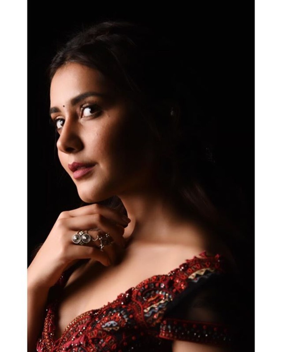  రాశీఖన్నా లేటెస్ట్ ఫోటోస్ Photo: Instagram/raashikhannaoffl
