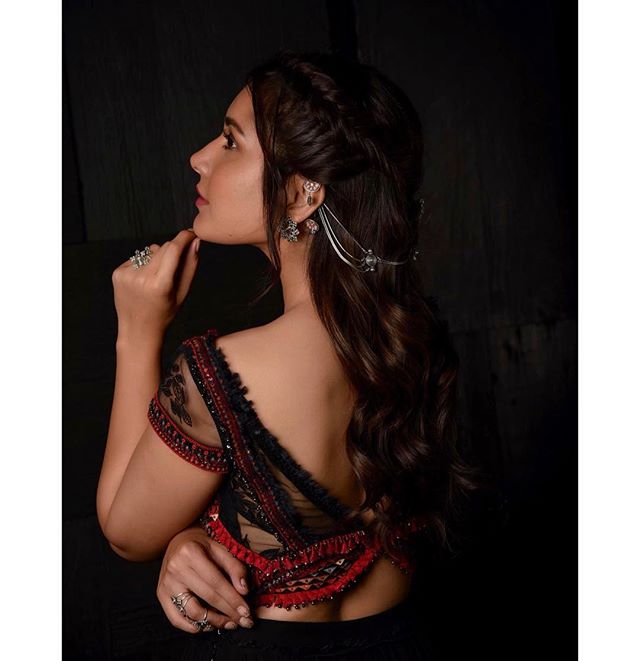 రాశీ ఖన్నా లేటెస్ట్ ఫోటోస్ Photo: Instagram/raashikhannaoffl