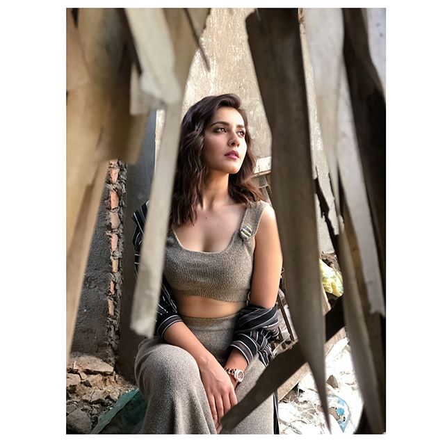 రాశీ ఖన్నా లేటెస్ట్ ఫోటోస్ Photo: Instagram/raashikhannaoffl