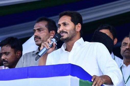 మే 12న ఆయన తిరిగి హైదరాబాద్ వస్తారు. సుమారు 10 రోజుల పాటు ఆయన లండన్‌లోనే ఉంటారు.