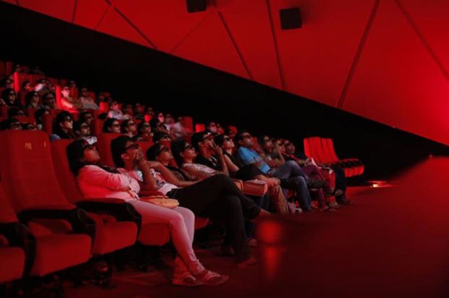 Tamil nadu state government to open Movie theaters 24 hours very soon..telugu states also thinking on this issue,theatre,southern film producers,suresh babu press meet,theatres bandh,cinema theatres bandh,telugu news,telugu producers,digital service provider rates,south indian film industry,telugu cinema bandh,theater,tollywood,producer suresh babu,theatres bandh from march 2018,theatre producer,suresh babu,d suresh babu press meet,tamil cinema bandh,movies,producers,tollywood news,trailer,theatre strike,movie producers,24 hours,24 hour,24 hours theatre,jabardasth comedy show,anasuya bharadwaj,rashmi gautam,ram charan,upasana kamineni,ram charan twitter,upasana kamineni twitter,tollywood,kollywood,andhra pradesh news,telangana news,థియేటర్స్,మూవీ థియేటర్స్,టాకీస్,మల్టీప్లెక్స్,24 గంటలు థియేటర్స్,రామ్ చరణ్,తెలుగు సినిమా నిర్మాతలు,సినీ ప్రియులు,తమిళ నాడు,ఆంధ్ర ప్రదేశ్,తెలంగాణ,టాలీవుడ్ న్యూస్,కోలీవుడ్ న్యూస్,