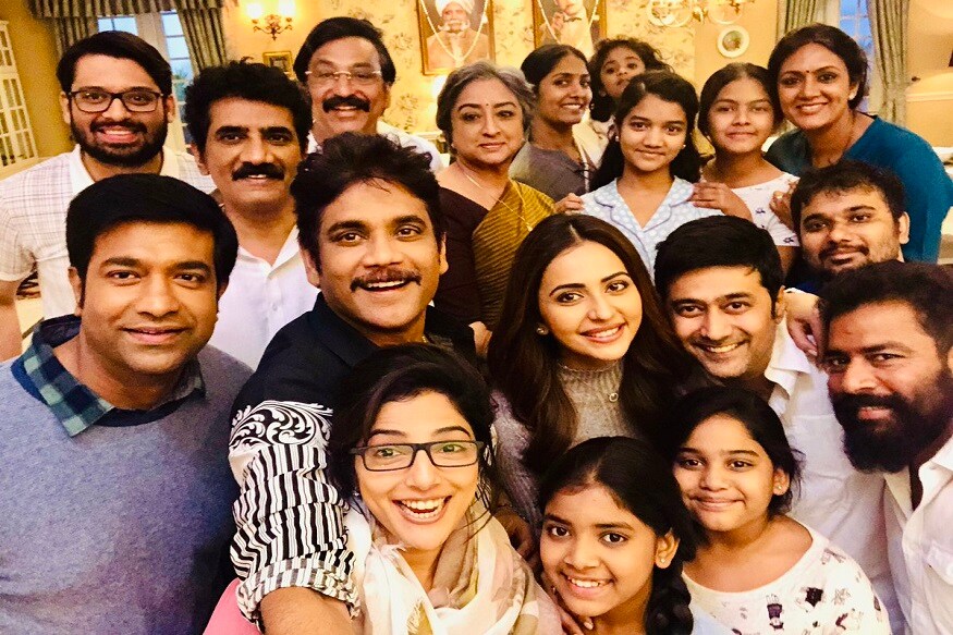 Not only kajal Aggarwal,rakul preeth singh, sridevi, these heroines also acted with both father and son in lead role in movies,ఫిల్మ్ ఇండస్ట్రీలో ఒకే హీరోయిన్... తండ్రీ కొడుకుల సరసన యాక్ట్ చేయడం అనేది చాలా తక్కువనే చెప్పాలి. వివరాల్లోకి వెళితే.. ఫిల్మ్ ఇండస్ట్రీలో ఒకే హీరోయిన్.. తండ్రీ కొడుకుల సరసన యాక్ట్ చేయడం చాలా రేర్ అనే చెప్పాలి. తెలుగు,హిందీ, తమిళ చిత్ర పరిశ్రమలో తండ్రి సరసన నటించిన హీరోయిన్లు చాలా మంది కొడుకుల సరసన నటించారు.nagarjuna,nagarjuna akkineni twitter,Naga chaitanya,naga chaitanya akkineni twitter,nagarjuna naga chaitanya,ngarjuna akkineni Nageswara Rao,nagarjuna naga chaitanya rakul preeth singh,anr nagarjuna naga chaitanya,naga chaitanya samantha,samantha akkineni,samantha akkineni twitter,roja,roja jabardasth comedy show,nagababu,roja iron leg,roja prove again iron leg,roja will prove golden leg,nagababu roja jabardasth comedy show,Andhra Pradesh,ap elections 2019,rk roja,nagari mla roja,jabardast judge roja,Chittoor district,nagari roja,ys jagan mohan reddy,tdp,roja quit jabardasth programme,Andhra Pradesh news,Andhra Pradesh politics,Rashmi gautham,anasuya,nagababy janasena,nagababu janasena narsapuram loksabha,roja ysrcp nagari assembly,jabardasth comedy show,Rashmi,happy holi 2019,pawankalyan nagababu janasena narsapuram,roja ys jagan ysrcp,Tollywood news,telugu cinema,ntr balakrishna radha jayasudha rathi,krishna ramesh babu rambha bhanupriya,kajal ram charan chiranjeevi,lavanya tripati naga chaitanya nagarjuna,dhrmendra sunny deol sridevi jayapradaha,radhika,shivaji ganeshan prabhu,జనసేన,జబర్దస్త్ కామెడీ షో,జబర్థస్త్ నాగబాబు,జబర్ధస్త్ నాగబాబు రోజా,జబర్థపస్త్ రోజా,బబర్ధపస్త్ నాగబాబు పాలిటిక్స్,జనసేన నాగబాబు పవన్ కళ్యాణ్,నరసాపురం లోక్సభ,నాగబాబు రోజా జబర్ధస్త్,రోజా నగరి వైయస్ఆర్సీపీ,రోజా ఎమ్మెల్యే,నాగబాబు ఎంపీ,రోజా నగరి నాగబాబు నర్సాపురం,జబర్ధస్త్ వార్,ఆంధ్రప్రదేశ్, ఏపీ ఎన్నికలు 2019,జబర్దస్త్ ప్రోగ్రాం,జబర్ధస్త్ రోజా,రోజా,నగరి ఎమ్మెల్యే రోజా,వైసీపీ ఎమ్మెల్యే రోజా,జబర్దస్త్ జడ్జి రోజా,వైఎస్ జగన్ మోహన్ రెడ్డి,వైఎస్ఆర్సీపీ,nagarjuna amala,nagarjuna manmadhudu 2,Tollywood News,krishna vijaya nirmala,rajasekhar jeevitha,pawan kalyan renu desai,mahesh babu namrata,srikanth ooha,Telugu cinema,andhra pradesh news,Majini movie Review,Majili movie pramotions,నాగార్జున,నాగార్జున ట్విట్టర్,నాగ చైతన్య,నాగ చైతన్య ట్విట్టర్,నాగార్జున అక్కినేని నాగేశ్వరరావు,నాగార్జున ఏఎన్నాఆర్ నాగ చైతన్య, నాగార్జున నాగ చైతన్య,నాగ చైతన్య సమంత మజిలీ,నాగ చైతన్య సమంత మజిలీ మూవీ ప్రమోషన్స్,నాగార్జున అమల,టాలీవుడ్ న్యూస్,ఏపీ న్యూస్,తెలుగు సినిమా,