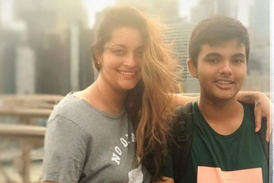 Pawan Kalyan son Akira Nandan all set to entry into Tollywood and His debut movie getting ready pk పవన్ కల్యాణ్ సినిమాలకు దూరంగా ఉన్నాడు.. దాంతో ఇప్పుడు ఆయన అభిమానులకు ఏదో తెలియని లోటు కనిపిస్తూనే ఉంది. మెగా కుటుంబంలో ఎంతమంది హీరోలు సినిమాలు చేసినా కూడా పవన్.. pawan kalyan,pawan kalyan movies,pawan kalyan janasena,pawan kalyan twitter,pawan kalyan son akira nandan,akira nandan twitter,akira nandan movies,akira nandan debut movie,akira nandan renu desai,akira nandan debut movie konidela production company,akira nandan debut movie ram charan,akira nandan ram charan,akira nandan 1st movie,akira nandan hero entry,telugu cinema,akira nandan ishq wala love,అకిరా నందన్,పవన్ కల్యాణ్,పవన్ కల్యాణ్ అకిరా నందన్,అకిరా నందన్ తొలి సినిమా,అకిరా నందన్ కొణిదెల ప్రొడక్షన్ కంపెనీ డెబ్యూ మూవీ,తెలుగు సినిమా