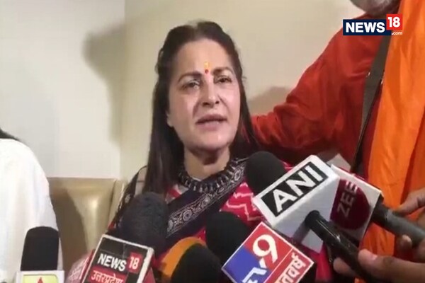Jaya Prada: సొంత పార్టీవాళ్లే ముంచారు...అగ్రనేతలకు ఫిర్యాదు చేస్తానన్న జయప్రద