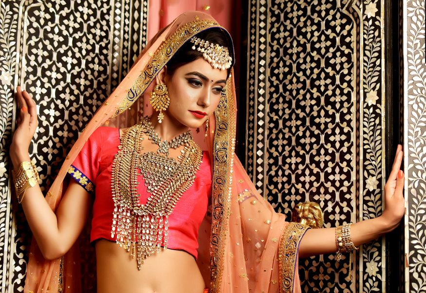 Akshaya Tritiya 2019, akshaya tritiya 2019 gold, akshaya tritiya 2019 gold offers, gold offers in hyderabad, gold offers 2019, gold offers today in hyderabad, gold shops offers in hyderabad, gold making charges, gold rate, gold price, అక్షయ తృతీయ 2019, అక్షయ తృతీయ ఆఫర్స్, బంగారు నగలు, బంగారు ఆభరణాలు, బంగారం రేట్, బంగారం ధర, హైదరాబాద్ బంగారం ఆఫర్, హైదరాబాద్ నగలపై ఆఫర్, నగలు మోసాలు, ఆభరణాల మోసాలు, మజూరీ అంటే, తరుగు అంటే