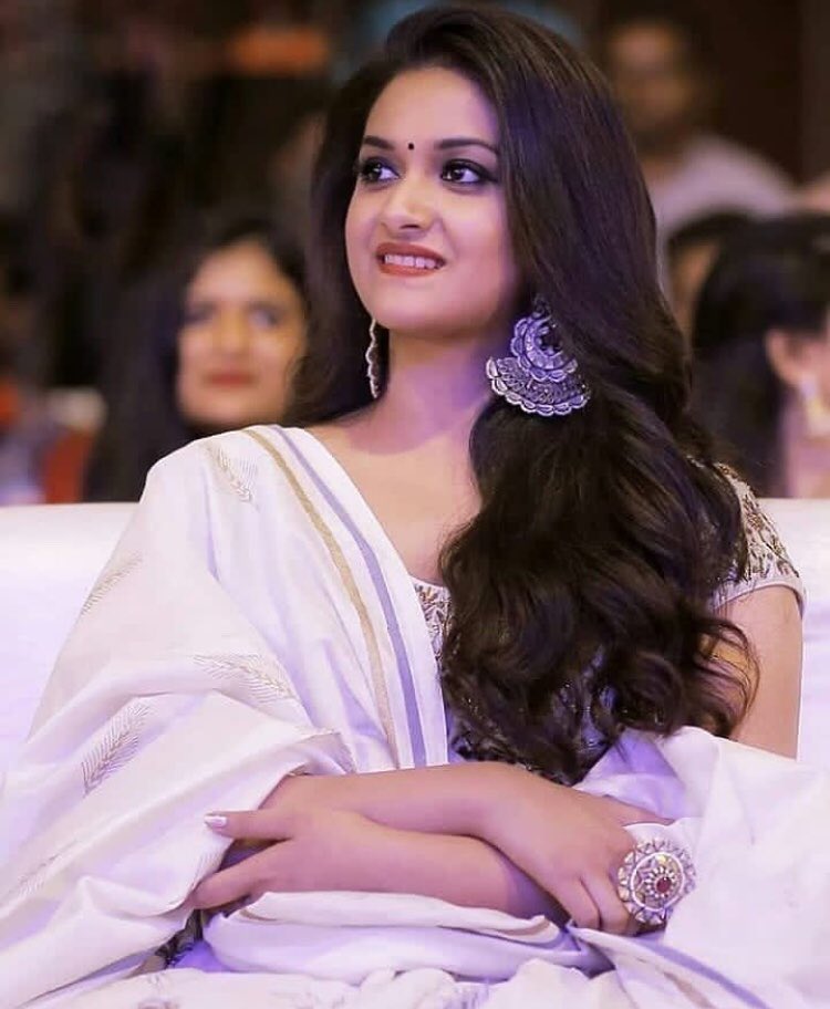 కీర్తి సురేష్ ఫోటోస్ Photo: Twitter