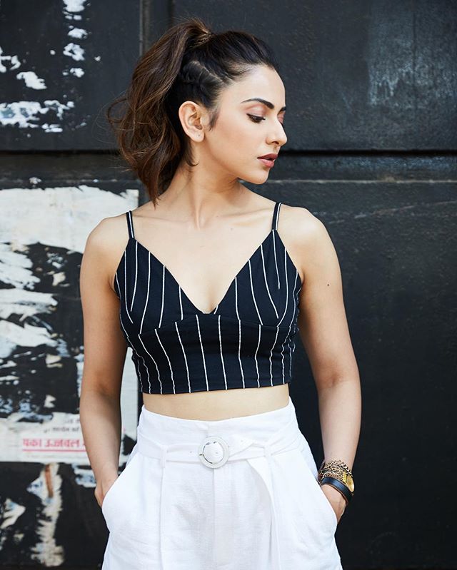 రకుల్ ప్రీత్ సింగ్ లేటెస్ట్ ఫోటోస్ Photo: Instagram.com/rakulpreet