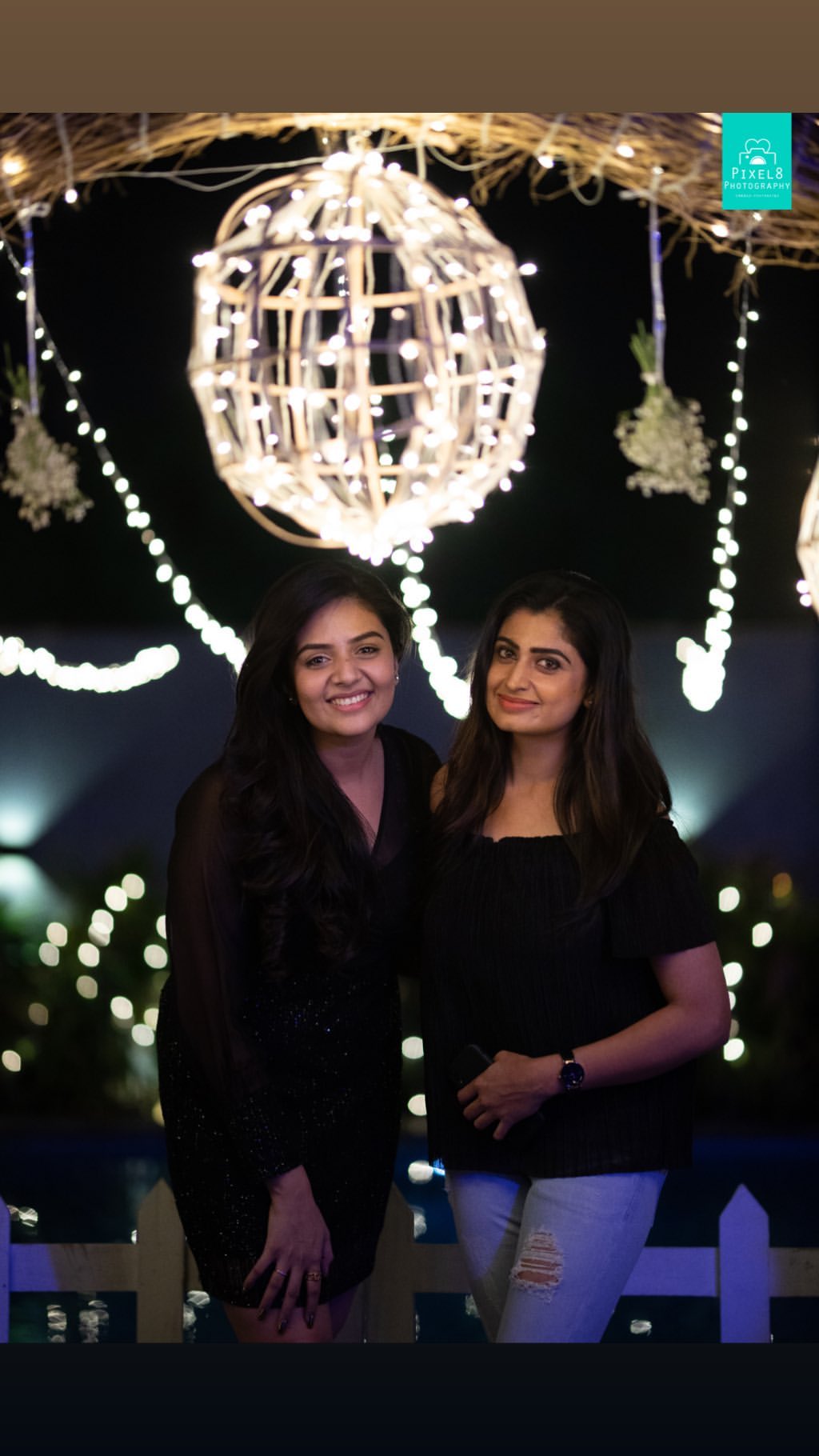 యాంకర్ శ్రీముఖి పుట్టినరోజుకు హాజరైన తెలుగు సినిమా, టీవీ సెలెబ్రీటీస్ Photo: Instagram.com/sreemukhi యాంకర్ శ్రీముఖి పుట్టినరోజుకు హాజరైన తెలుగు సినిమా, టీవీ సెలెబ్రీటీస్ Photo: Instagram.com/sreemukhi