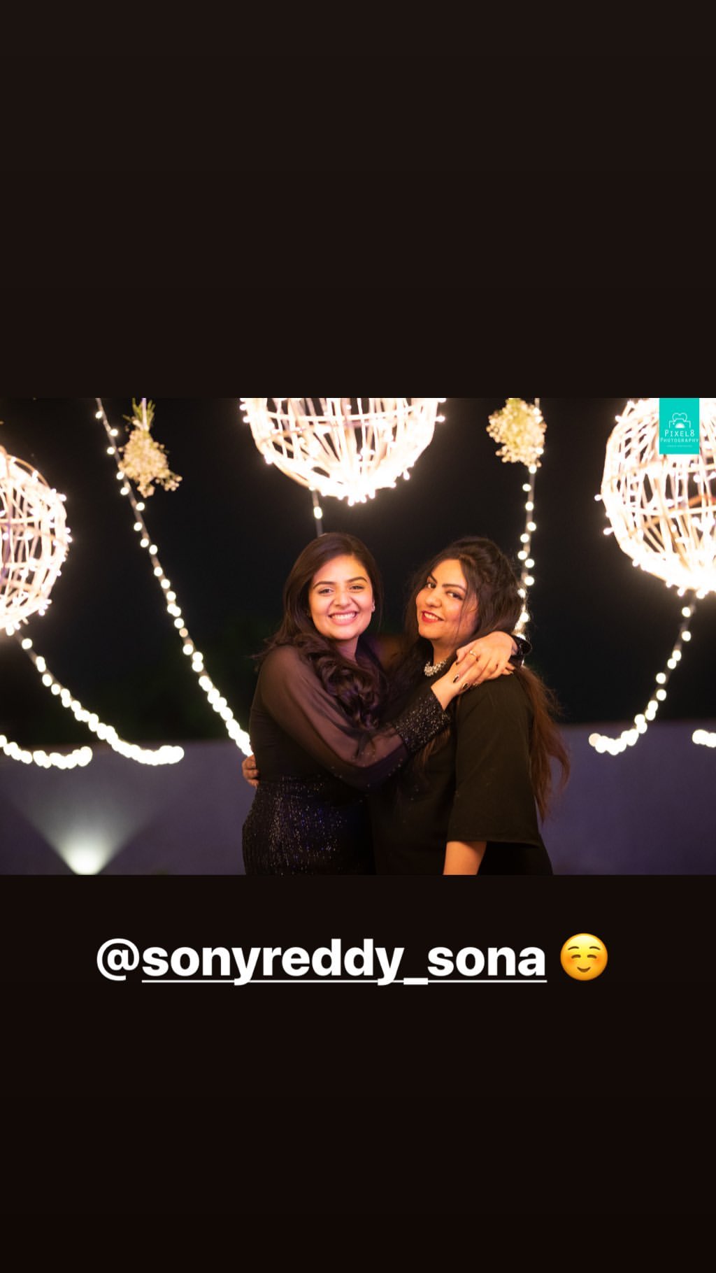 యాంకర్ శ్రీముఖి పుట్టినరోజుకు హాజరైన తెలుగు సినిమా, టీవీ సెలెబ్రీటీస్ Photo: Instagram.com/sreemukhi యాంకర్ శ్రీముఖి పుట్టినరోజుకు హాజరైన తెలుగు సినిమా, టీవీ సెలెబ్రీటీస్ Photo: Instagram.com/sreemukhi