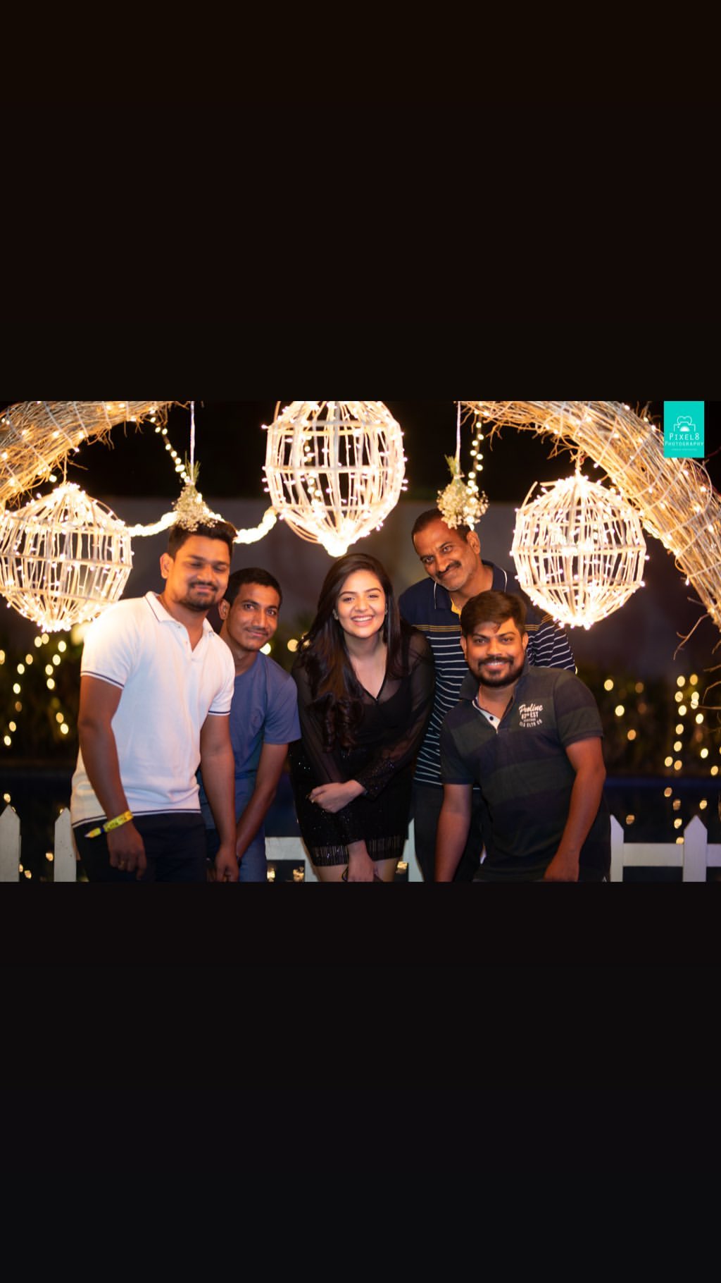యాంకర్ శ్రీముఖి పుట్టినరోజుకు హాజరైన తెలుగు సినిమా, టీవీ సెలెబ్రీటీస్ Photo: Instagram.com/sreemukhi యాంకర్ శ్రీముఖి పుట్టినరోజుకు హాజరైన తెలుగు సినిమా, టీవీ సెలెబ్రీటీస్ Photo: Instagram.com/sreemukhi