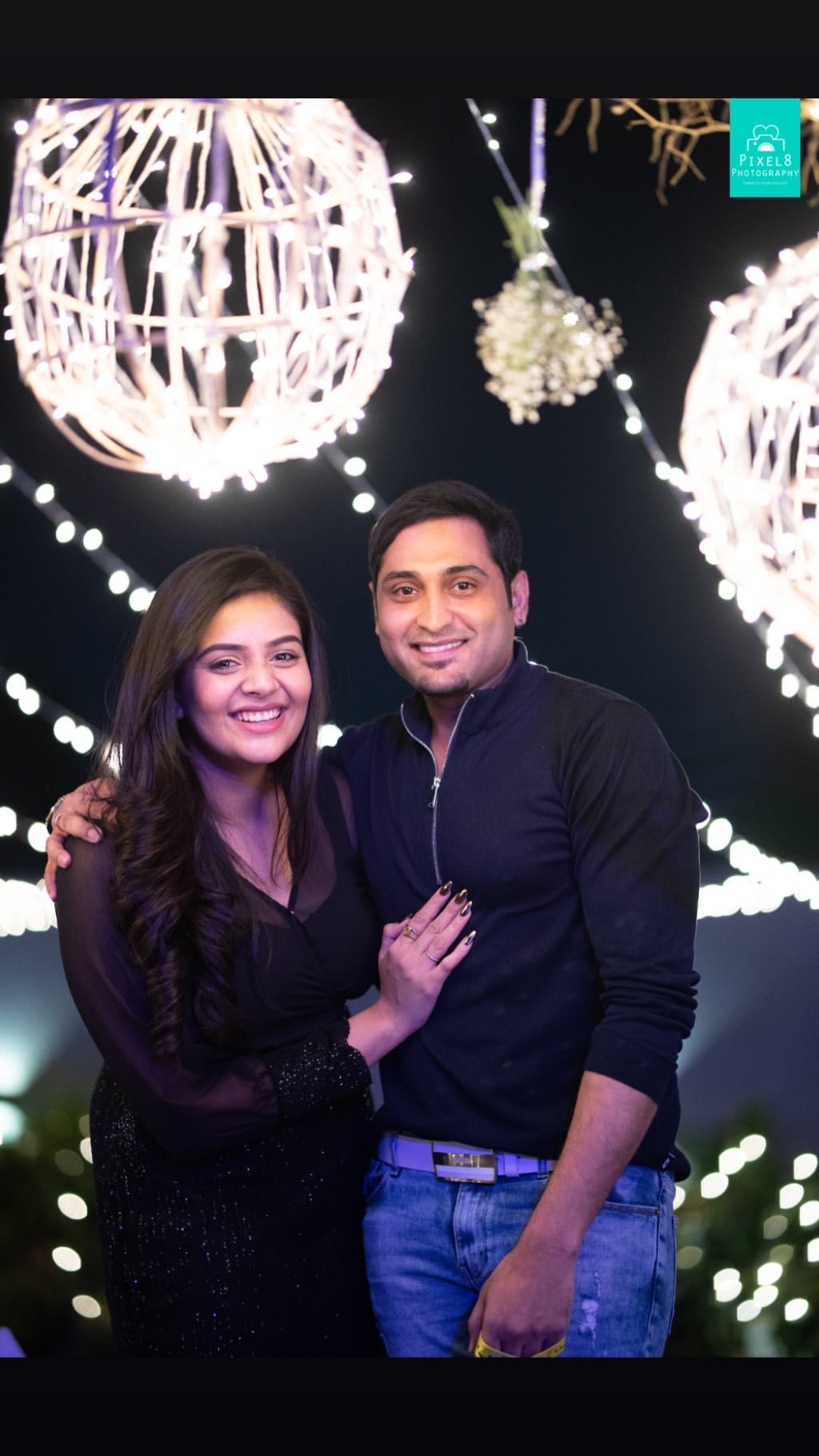 యాంకర్ శ్రీముఖి పుట్టినరోజుకు హాజరైన తెలుగు సినిమా, టీవీ సెలెబ్రీటీస్ Photo: Instagram.com/sreemukhi యాంకర్ శ్రీముఖి పుట్టినరోజుకు హాజరైన తెలుగు సినిమా, టీవీ సెలెబ్రీటీస్ Photo: Instagram.com/sreemukhi