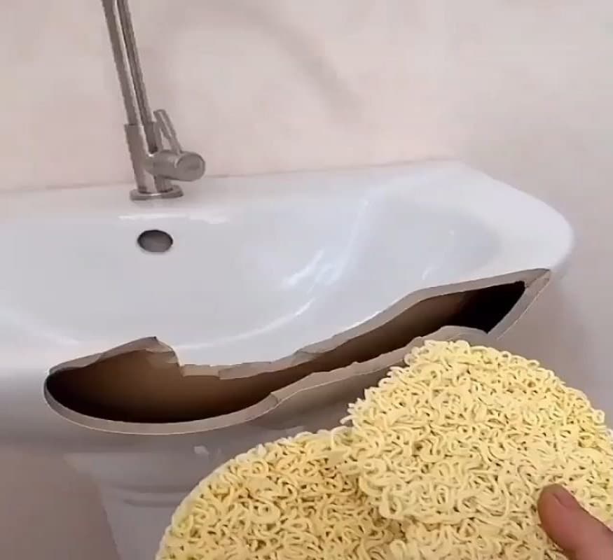 maggy, washbasin, repair, viral video, maggie, broken washbasin, viral video, viral news, home, viral share, మ్యాగీ, నూడుల్స్, వైరల్ వీడియో, వైరల్ న్యూస్, వాష్ బేసిన్, షింక్, రిపేర్,