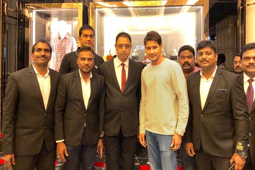 After Super Star Mahesh Babu..Akkineni Akhil watching Avengers movie in AMB Cinemas,mahesh babu,avengers endgame,mahesh babu watched avengers endgame movie in amb cinemas,mahesh babu amb cinemas,maharshi movie trailer,akhil akkineni,akhil akkineni watched avengers endgame movie,akhil twitter,mahesh babu twitter,avengers,mahesh babu funny comments on avengers endgame,mahesh babu maharshi,mahesh babu maharshi trailer,mahesh babu funny comments on avengers,mahesh babu funny comments on avengers endgame tickets in amb cinemas,mahesh babu funny comments on avengers endgame tickets,avengers end game,avengers endgame review,mahesh babu movies,mahesh babu about avengers endgame,tollywood,telugu cinema,hollywood cinema,మహేష్ బాబు,మహేష్ బాబు మహర్షి,మహేష్ బాబు ఏఎంబీ సినిమాస్,ఏఎంబీ సినిమాస్లో అవెంజర్స్ సినిమా చూసిన మహేష్ బాబు,ఏఎంబీ సినిమాస్లో అవెంజర్స్ ఎండ్గేమ్ సినిమా చూసిన అఖిల్,అఖిల్ అక్కినేని అవెంజర్స్ ఎండ్గేమ్ ఏఎంబీ సినిమాస్,అఖిల్ అక్కినేని మహేష్ బాబు,