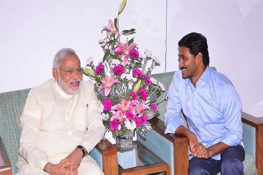 Ap elections 2019, Andhra Pradesh assembly elections 2019, Andhra Pradesh lok sabha elections 2019, ysrcp, ys jagan mohan reddy, ycp, ys jagan, bjp to attract ysrcp with special status to ap, bjp special status promise to ap, ap scs, congress, tdp, pm modi, amit shah, tdp, chandrababu naidu, ఏపీ ఎన్నికలు 2019, ఆంధ్రప్రదేశ్ అసెంబ్లీ ఎన్నికలు 2019, ఆంధ్రప్రదేశ్ లోక్ సభ ఎన్నికలు 2019, వైసీపీ, వైఎస్ జగన్ మోహన్ రెడ్డి, వైసీపీ, వైఎస్ జగన్, ప్రత్యేక హోదాతో వైసీపీని ఆకర్షించనున్న బీజేపీ, ఏపీ ప్రత్యేక హోదా, ప్రధాని మోదీ, అమిత్ షా, టీడీపీ, చంద్రబాబునాయుడు
