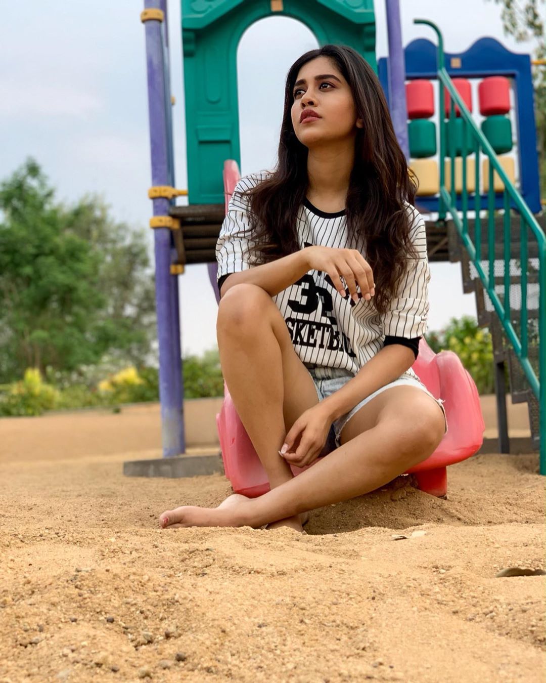 ఇస్మార్ట్ శంకర్ హీరోయిన్ నభా నటేష్ హాట్ ఫోటోస్ Photo: Instagram.com/nabhanatesh