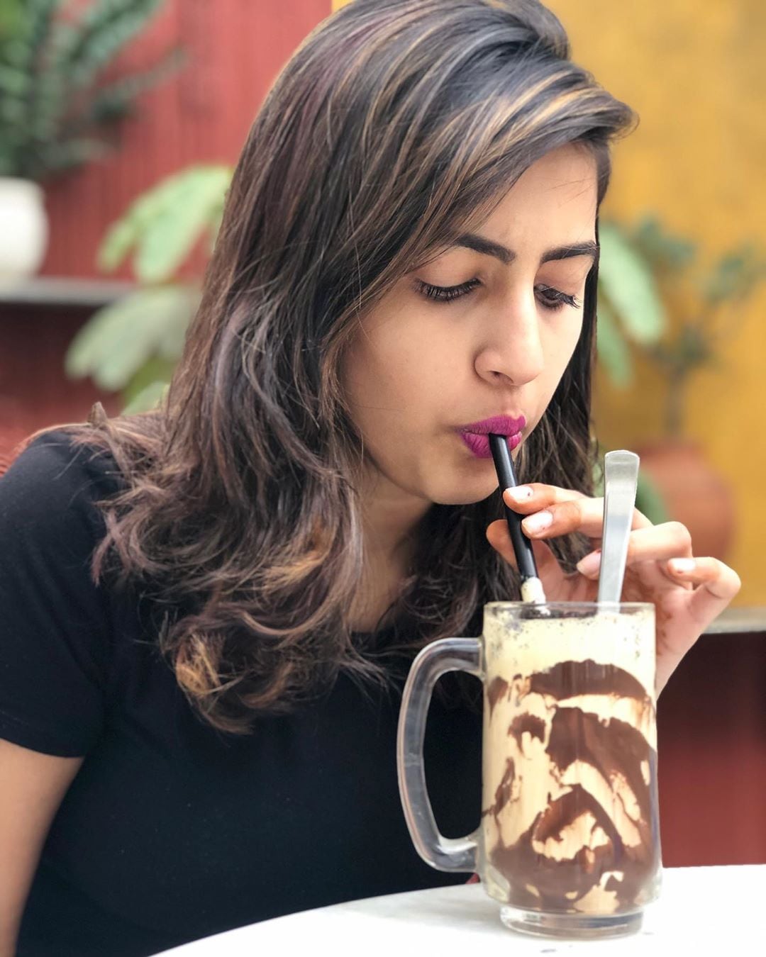  అదరగొడుతోన్న నిహారిక లేటెస్ట్ ఫోటోస్ Photo: Instagram/niharikakonidela