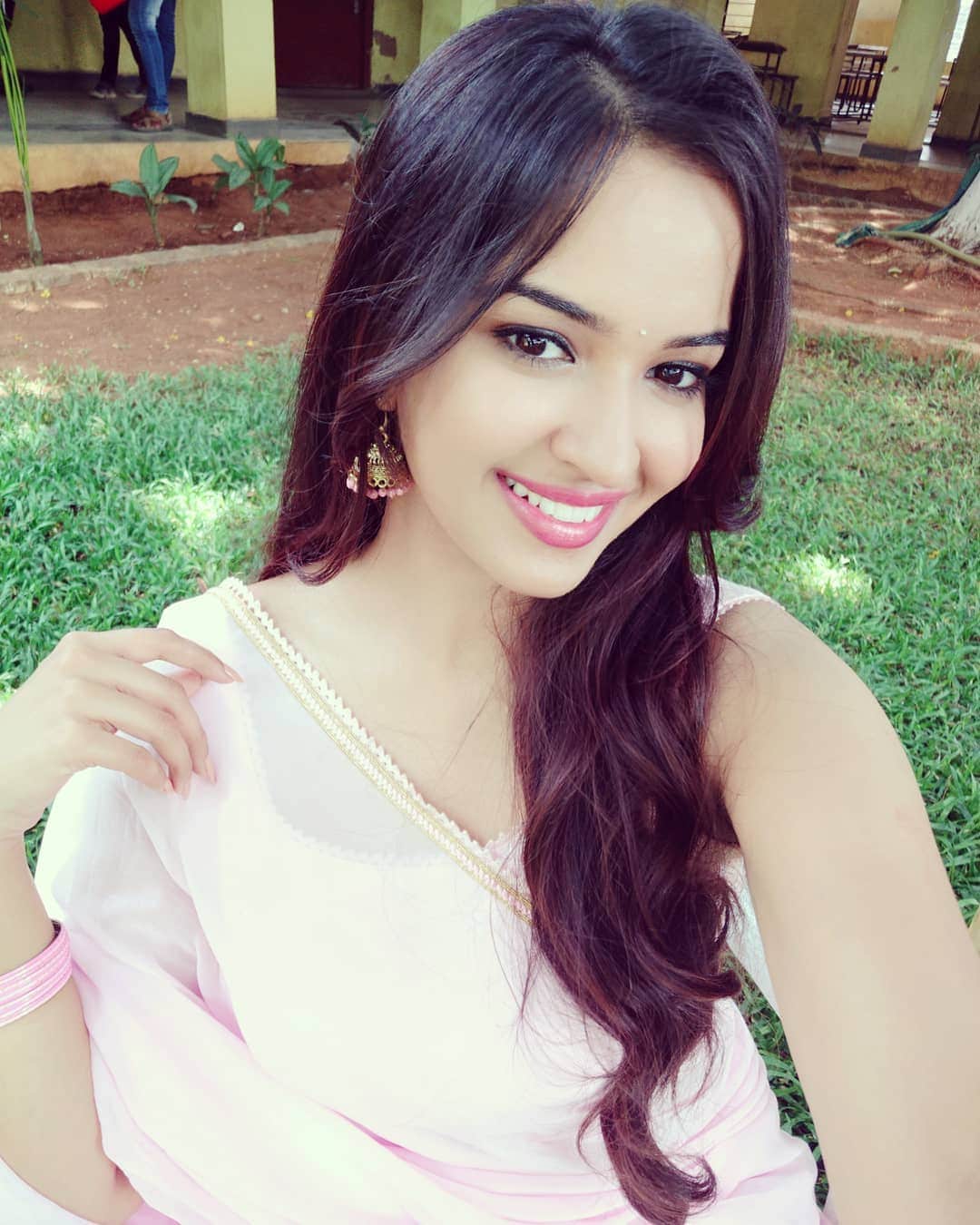  పూజిత పొన్నాడ  ఫోటోస్ Photo: Instagram.com/pujita.ponnada