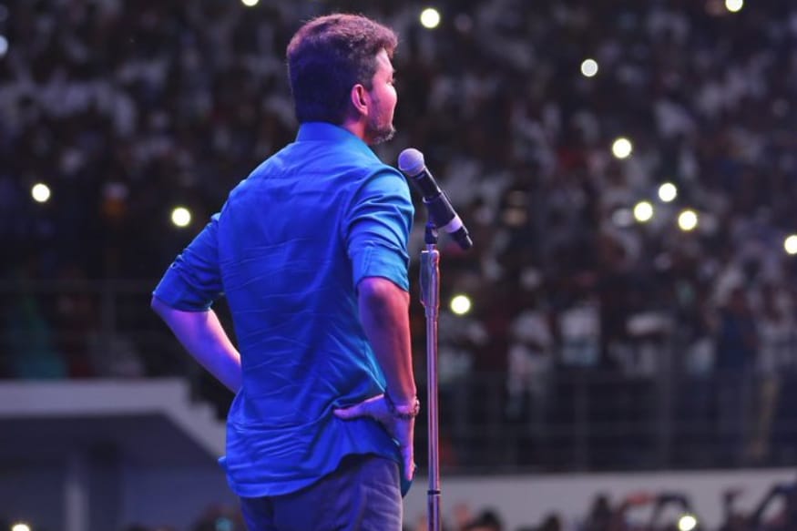 #HBDEminentVijay: Thalapathy Vijay, Atlee movie titled as Bigil and 1st look goes viral pk.. విజయ్ ఇమేజ్ ప్రస్తుతం తమిళనాట ఎలా ఉందో ప్రత్యేకంగా చెప్పాల్సిన అవసరం లేదు. వరస విజయాలతో నెంబర్ వన్ అయిపోతున్నాడు దళపతి. ఇప్పుడు ఈయన అట్లీ కుమార్ దర్శకత్వంలో ఓ సినిమా చేస్తున్నాడు. vijay,bigil vijay movie name,vijay twitter,vijay birthday,hbd vijay,happy birthday vijay,atlee,vijay atlee,vijay next movie,vijay 63 first look,vijay atlee movie,vijay - atlee movie news,vijay 63 updates,thalapathy 63 atlee,vijay 63 movie,vijay 63 title,atlee movies,vijay new movies,vijay mersal,thalapathy vijay,bigil first look,bigil - vijay 63,vijay next movie,bigil,thalapathy vijay 63 latest news,bigil vijay,vijay 63 first look release date,vijay 63 title,bigil trailer,vijay 63 first look,vijay 63 first look poster,vijay songs,vijay 63,bigil vijay next movie,thalapathy 63 - bigil,vijay movie,vijay bigil,bigil movie,tamil movie,bigil tamil movie,vijay latest,telugu cinema,tamil cinema,విజయ్,విజయ్ బిగిల్ సినిమా,విజయ్ బర్త్ డే,విజయ్ అట్లీకుమార్ సినిమా,తెలుగు సినిమా,తమిళ్ సినిమా