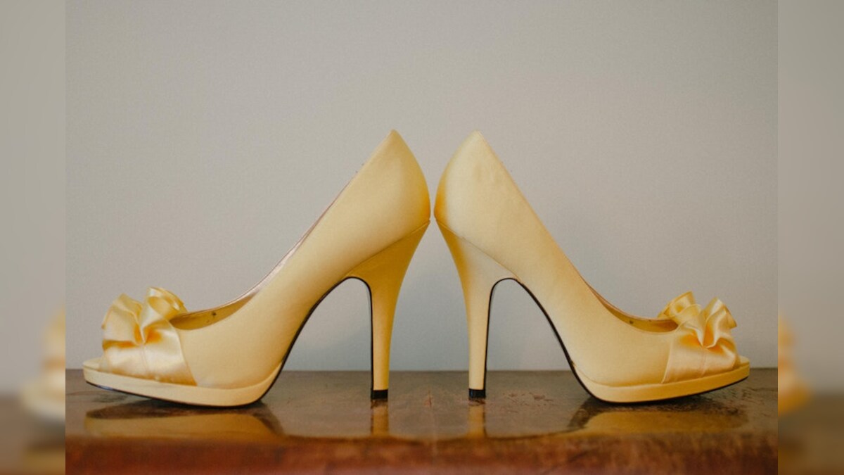 Are you ordering footwear through online shopping remember these 11