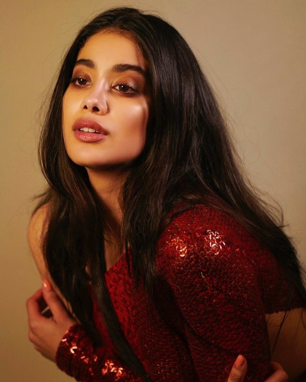 జాన్వీ కపూర్ హాట్ ఫోటోస్ Photo: Instagram.com/janhvikapoor