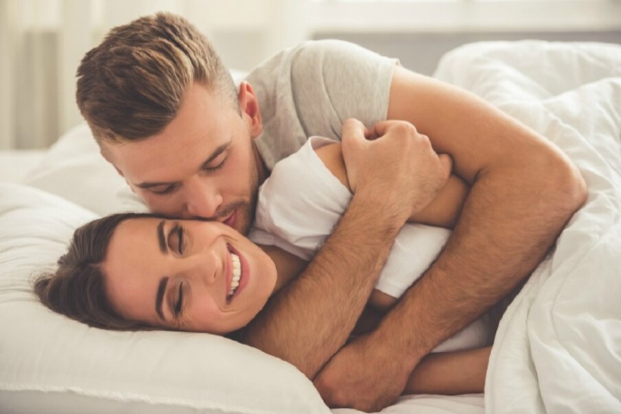  కొన్ని IVF కేసుల్లో ఈ పద్ధతి సత్ఫలితాలనిచ్చినట్లు ఆయన తెలిపారు. దాదాపు 500 జంటలను పరిశీలించగా 80 శాతం జంటల్లో ఇది సక్సెస్ అయినట్లు తేలిందని డా లీ వెల్లడించారు.(ప్రతీకాత్మక చిత్రం)