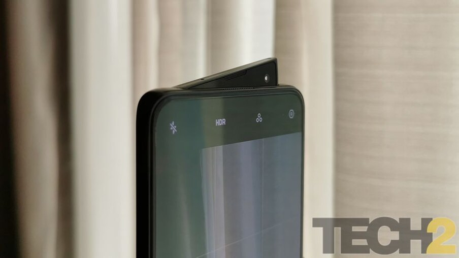  12. Oppo Reno 2Z: ఒప్పో రెనో 2జెడ్ స్మార్ట్‌ఫోన్‌లో 48+8+2+2 మెగాపిక్సెల్‌తో నాలుగు కెమెరాలు ఉండగా ఫ్రంట్ కెమెరా 16 మెగాపిక్సెల్. 8జీబీ+256జీబీ ధర రూ.29,990. (image: tech2/Sheldon Pinto)