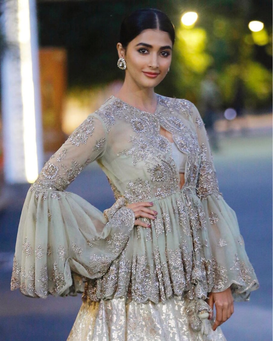 పూజా హెగ్డే (Photo: hegdepooja/Instagram)