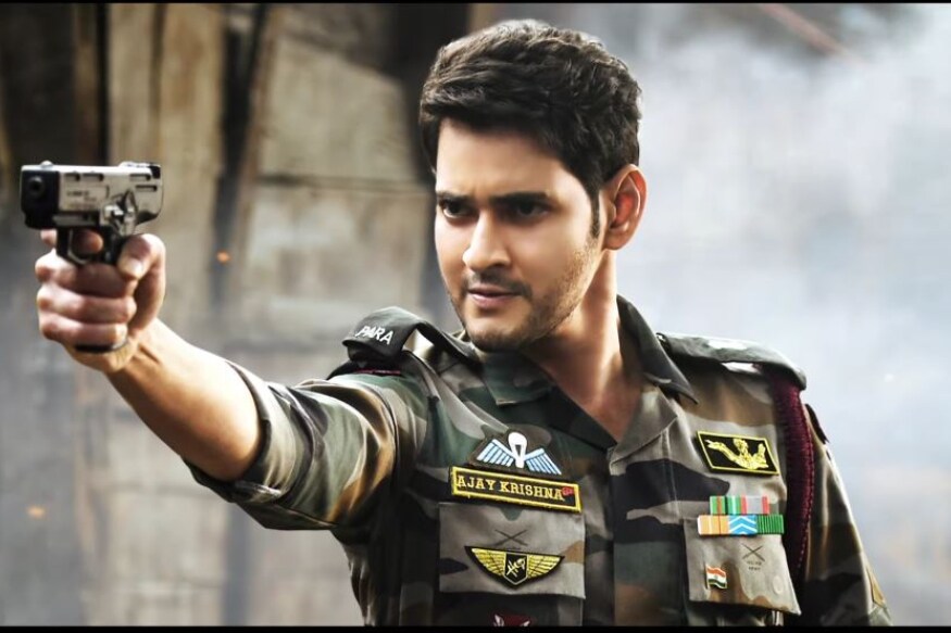 Mahesh Babu fans fires on Sensational director Anil Ravipudi because of Sarileru Neekevvaru movie updates pk అవునా.. ఆయనేం చేసాడు.. పైగా నాలుగు వరస విజయాలున్న దర్శకుడు కదా.. మహేష్ బాబుతో సినిమా చేస్తున్నపుడు హ్యాపీగా ఫీల్ అవ్వాలి కదా అనుకుంటున్నారా..? అవును అంతా బాగానే జరుగుతుంది.. Anil Ravipudi,Anil Ravipudi twitter,Anil Ravipudi instagram,Anil Ravipudi facebook,sarileru neekevvaru movie,mahesh babu fans angry on anil ravipudi,sarileru neekevvaru movie updates,sarileru neekevvaru movie mahesh babu,sarileru neekevvaru movie rashmika mandanna,sarileru neekevvaru movie shooting,mahesh babu movie,telugu cinema,మహేష్ బాబు,మహేష్ బాబు సరిలేరు నీకెవ్వరు,మహేష్ బాబు సరిలేరు నీకెవ్వరు షూటింగ్,అనిల్ రావిపూడి,మహేష్ బాబు ఫ్యాన్స్