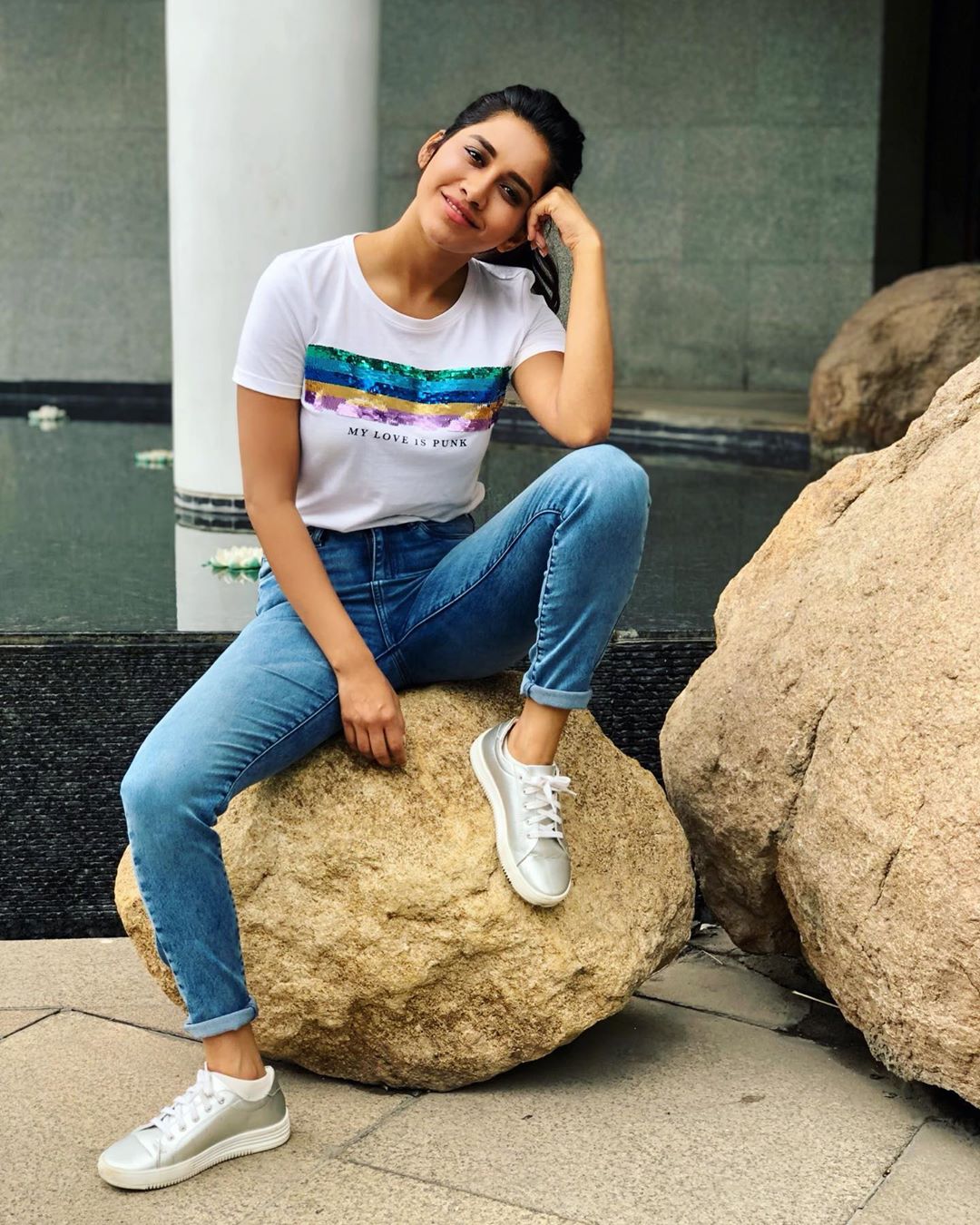 నభా నటేష్ హాట్ ఫోటోస్ Photo: Instagram.com/nabhanatesh