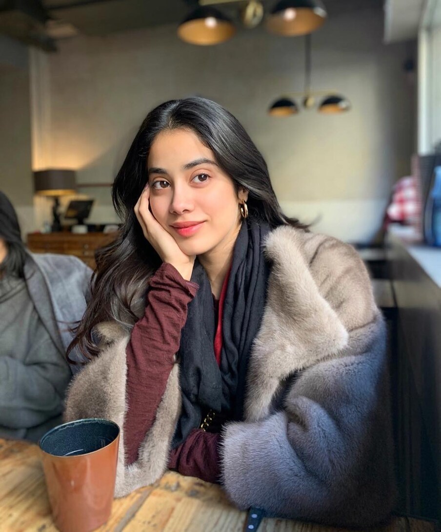  జాన్వీ కపూర్ ఫోటోస్ Photo: Instagram.com/janhvikapoor