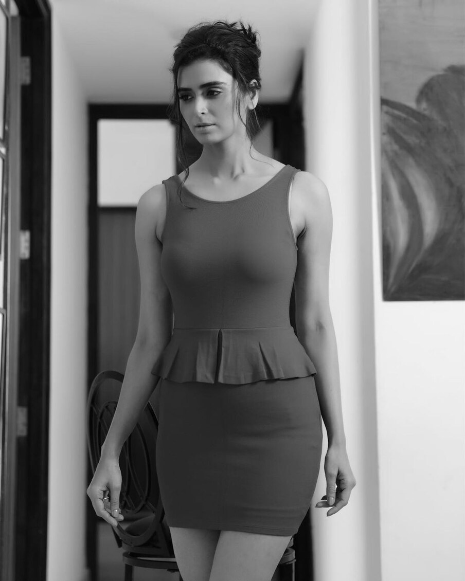  మీనాక్షి దీక్షిత్ (Photo: meenakshidixit/Instagram