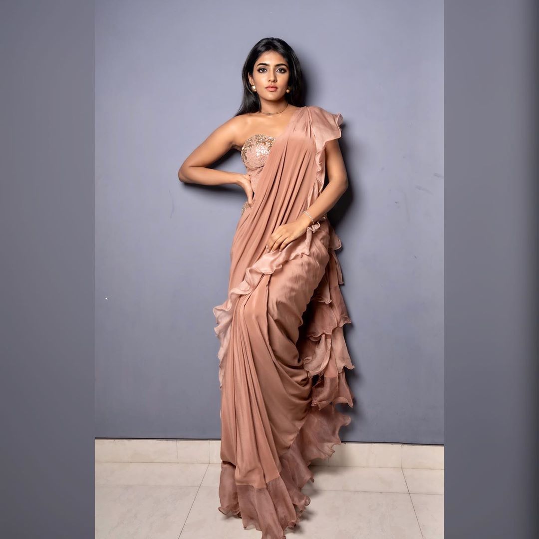 ఈషా రెబ్బా ఫొటోస్ (credit - insta - yourseesha)