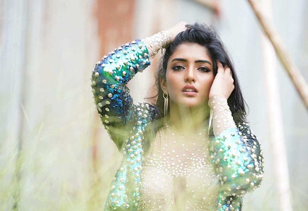 ఈషా రెబ్బా ఫొటోస్ (credit - insta - yourseesha)