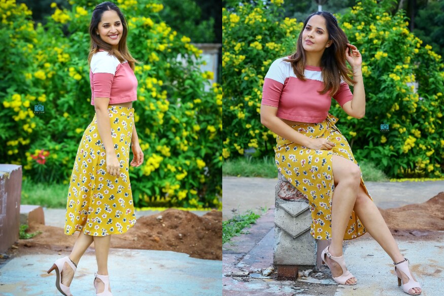 Jabardasth anchor Anasuya Bharadwaj superb punch on surgery to lose weight in SIIMA Awards 2018 pk ఇండస్ట్రీ అన్న తర్వాత కచ్చితంగా రూమర్స్ వస్తుంటాయి. కొన్నిసార్లు అవి హద్దులు కూడా దాటేస్తుంటాయి. చూసి చూడనట్లుగా వదిలేస్తే హ్యాపీగా ఉంటుంది.. మనసుకు తీసుకుంటే మాత్రం మంట పుడుతుంది.. Anasuya Bharadwaj,Anasuya Bharadwaj twitter,Anasuya Bharadwaj instagram,Anasuya Bharadwaj jabardasth,Anasuya Bharadwaj suegery,Anasuya Bharadwaj weist surgery,Anasuya Bharadwaj movies,Anasuya Bharadwaj siima awards,Anasuya Bharadwaj hot,Anasuya Bharadwaj hot images,Anasuya Bharadwaj surgery punch,extra jabardasth.jabardasth comedy show,Anasuya Bharadwaj extra jabardasth,siima awards 2018,telugu cinema,Anasuya Bharadwaj lost weight,అనసూయ భరద్వాజ్,అనసూయ భరద్వాజ్ జబర్దస్త్,జబర్దస్త్ కామెడీ షో,ఎక్స్ ట్రా జబర్దస్త్,అనసూయ సర్జరీ,తెలుగు సినిమా