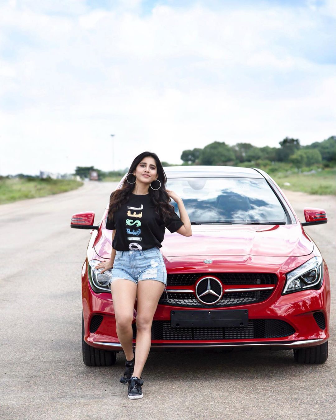 నభా నటేష్ ఫొటోస్ (Credit - Insta - nabhanatesh)