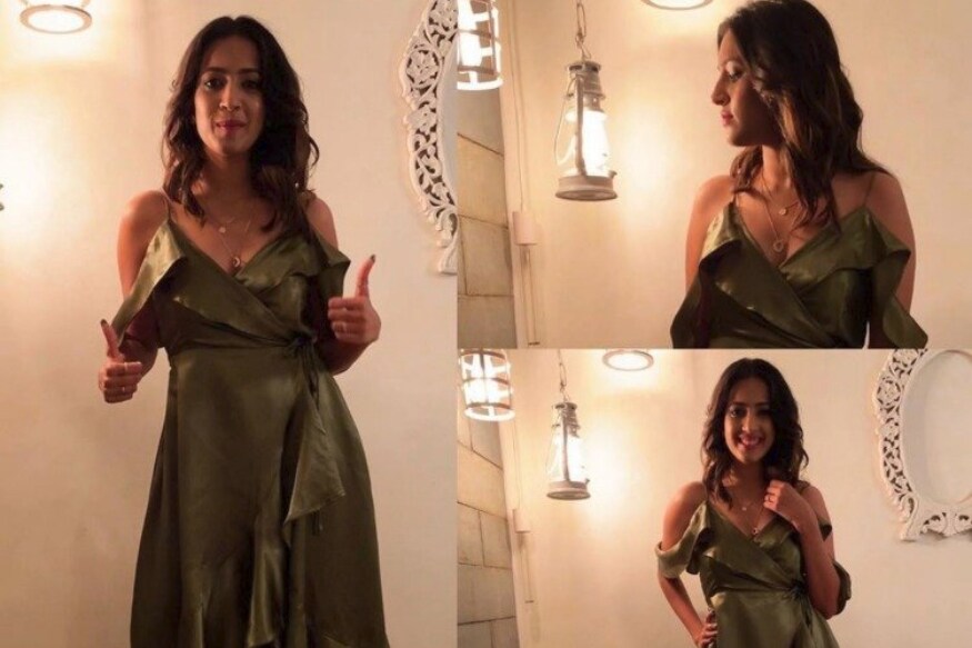 Niharika Konidela sensational comments on background and godfather system in Industry pk మెగా ఫ్యామిలీ నుంచి హీరోలు వచ్చారు కానీ హీరోయిన్లు రావడం అంటే చిన్న విషయం కాదు. కానీ ఆ ధైర్యం చేసింది నిహారిక. గ్లామర్ ఇండస్ట్రీలో తనకంటూ ప్రత్యేక గుర్తింపు సంపాదించుకోవడం కోసం ఇప్పుడు.. niharika konidela,niharika konidela twitter,niharika konidela instagram,niharika konidela movies,niharika konidela hot,niharika konidela forbes interview,niharika konidela forbes,niharika konidela hot photos,niharika konidela hot videos,niharika konidela hot scenes,niharika konidela sye raa narasimha reddy,telugu cinema,నిహారిక,నిహారిక ఫోర్బ్స్ ఇంటర్వ్యూ,నిహారిక కొణిదెల,నిహారిక కొణిదెల హాట్,తెలుగు సినిమా,