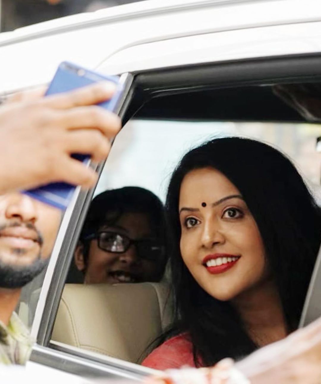 అమృతా ఫడ్నవీస్ ఫొటోస్ (credit - insta - amruta.fadnavis)